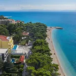 别墅 Private Seaside Morska With Pool In Baska Voda, Dalmatia, Croatia *
