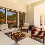 Private Seaside Morska With Pool In Baska Voda, Dalmatia, Croatia 别墅 巴什卡沃达
