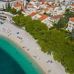 Private Seaside Morska With Pool In Baska Voda, Dalmatia, Croatia 别墅 *