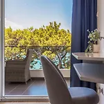 别墅 Private Seaside Morska With Pool In Baska Voda, Dalmatia, Croatia *