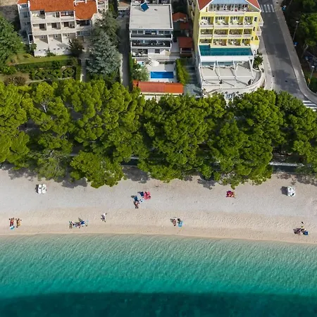 Villa Private Seaside Morska With Pool In Baska Voda, Dalmatia, Croatia *