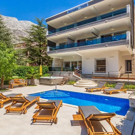 Private Seaside Morska With Pool In Baska Voda, Dalmatia, Croatia