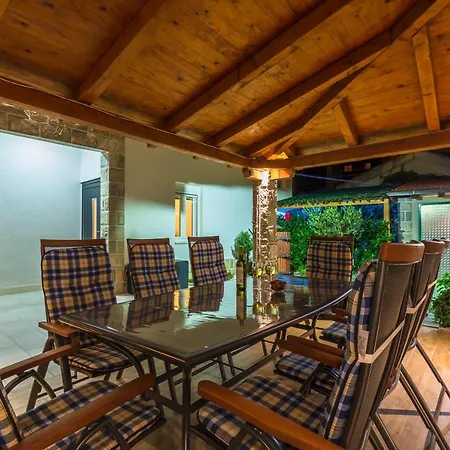 Private Seaside Morska With Pool In Baska Voda, Dalmatia, Croatia * Baska Voda