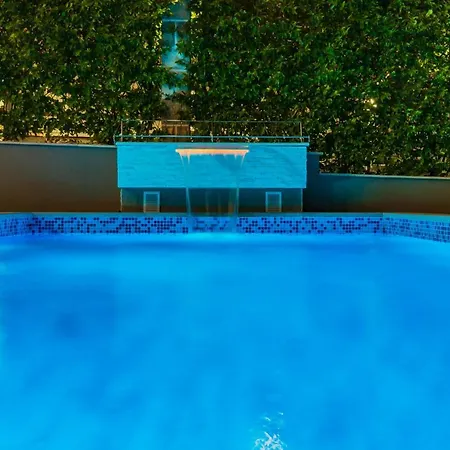 Private Seaside Morska With Pool In Baska Voda, Dalmatia, Croatia