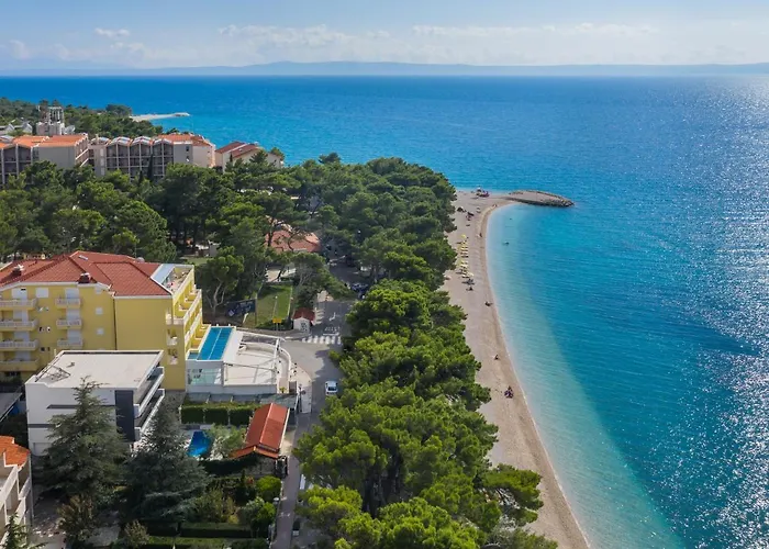 Villa Private Seaside Morska With Pool In Baska Voda, Dalmatia, Croatia *