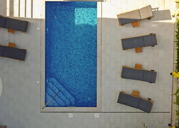 Villa Private Seaside Morska With Pool In Baska Voda, Dalmatia, Croatia