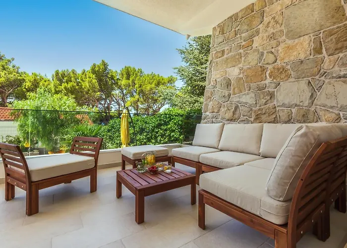 Private Seaside Morska With Pool In Baska Voda, Dalmatia, Croatia * Baška Voda